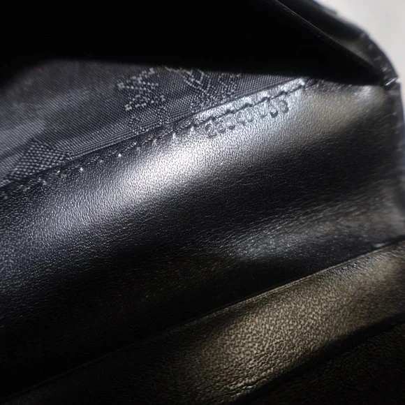 MCM Long Bifold Wallet - Picture 13 of 16